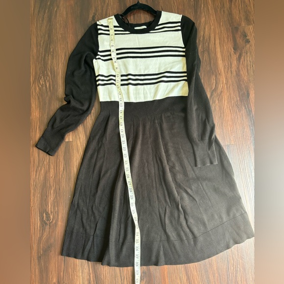 Eliza J Fit & Flare Sweater Midi Dress. Size M - Picture 9 of 12